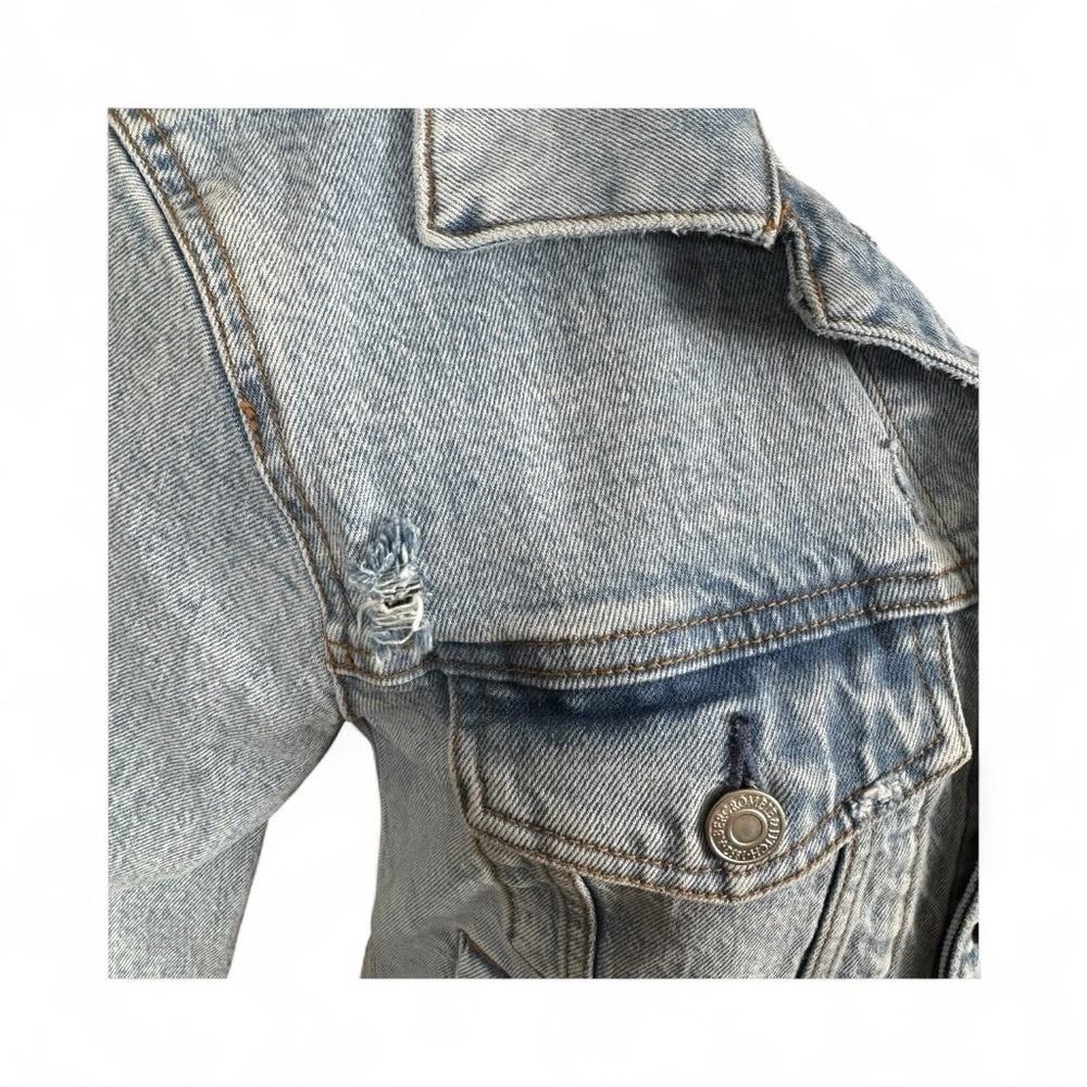 Abercrombie & Fitch Women XS Denim Jacket Light Wash Distressed Classic Grunge - Picture 4 of 8